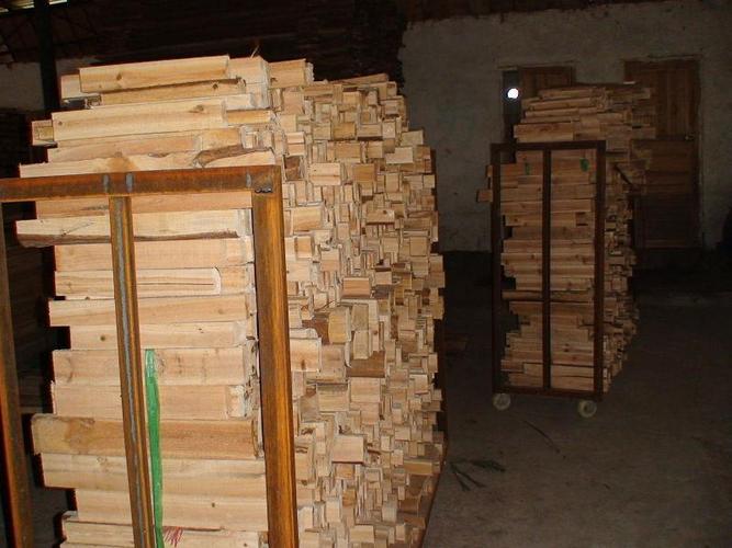 供应乐陵市福军木材经销处--桦木 木材厂家,木材加工,欢迎洽谈